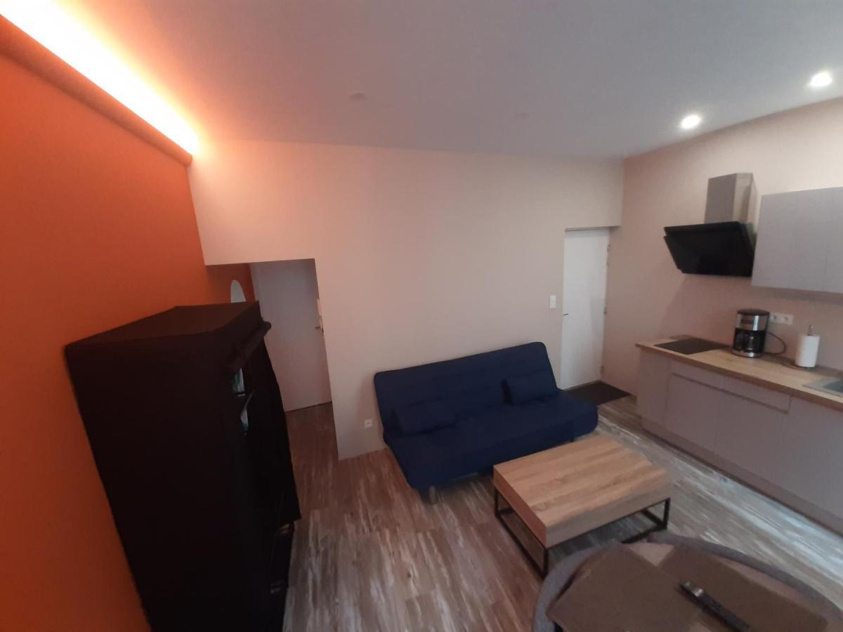 3 Apt T2 Cosy De 40 A 50 M2 Ideal Pour Un Deplacement Pro " Les Iris " Bourg-Saint-Andeol Luaran gambar