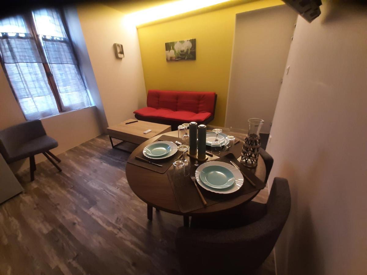 3 Apt T2 Cosy De 40 A 50 M2 Ideal Pour Un Deplacement Pro " Les Iris " Bourg-Saint-Andeol Luaran gambar