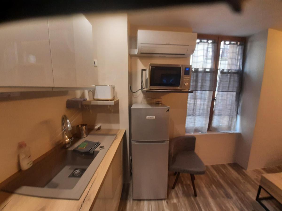 3 Apt T2 Cosy De 40 A 50 M2 Ideal Pour Un Deplacement Pro " Les Iris " Bourg-Saint-Andeol Luaran gambar